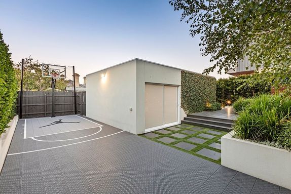 basketball key in outdoor landscape