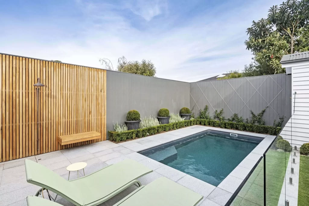 swimming pool landscape design
