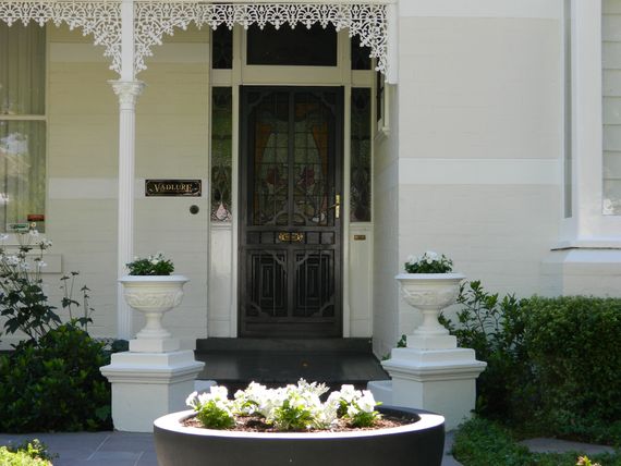 formal front door entry garden design